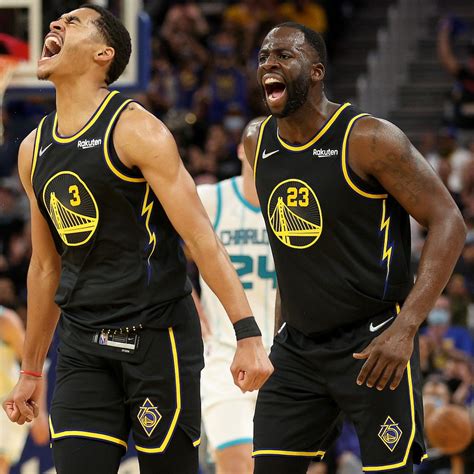 Draymond Green Apologizes for Punching Jordan Poole